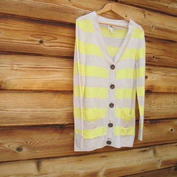 Milly Linen Cardigan - Picture 3 of 9